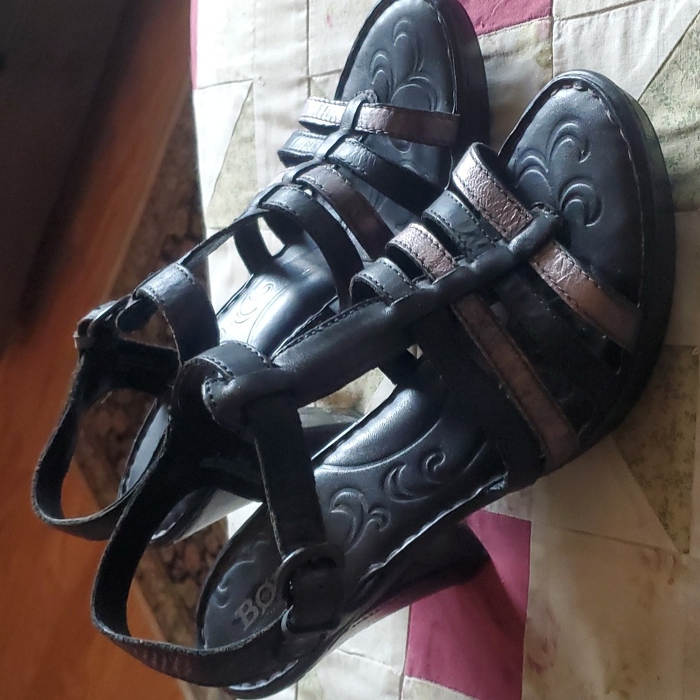 Born Heeled Sandals Size 9